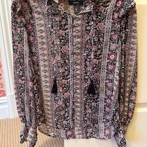 Aqua Women's Floral Black Blouse